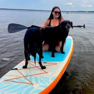 Meet your Posher, Brenna